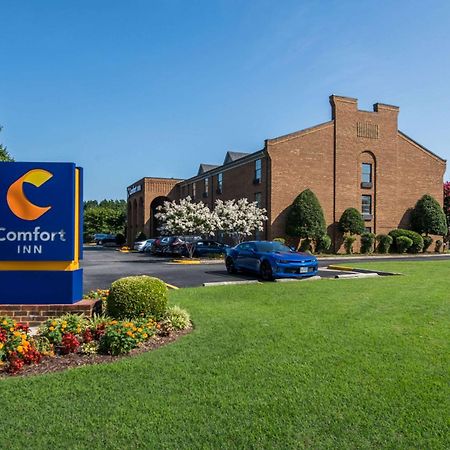 Comfort Inn Newport News - Hampton I-64 Екстер'єр фото