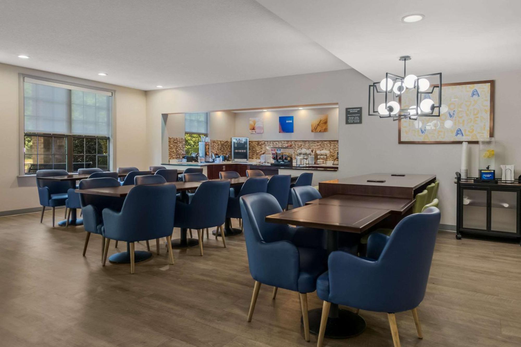 Comfort Inn Newport News - Hampton I-64 Екстер'єр фото