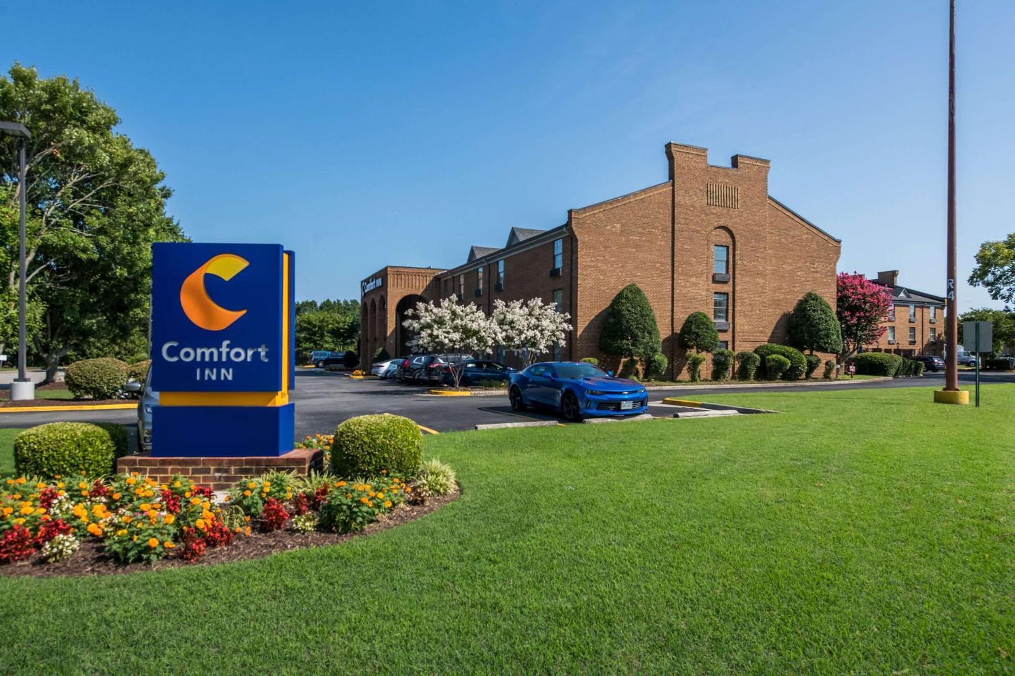 Comfort Inn Newport News - Hampton I-64 Екстер'єр фото