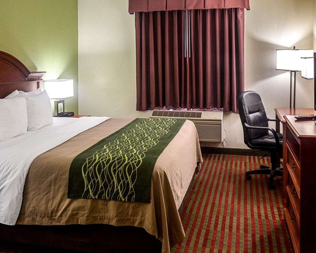 Comfort Inn Newport News - Hampton I-64 Номер фото